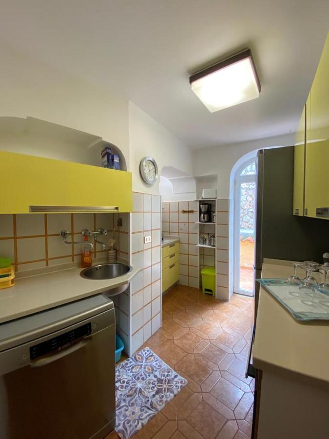 Private Villa Sea View Con Terrazza E Giardino Capri Eksteriør billede