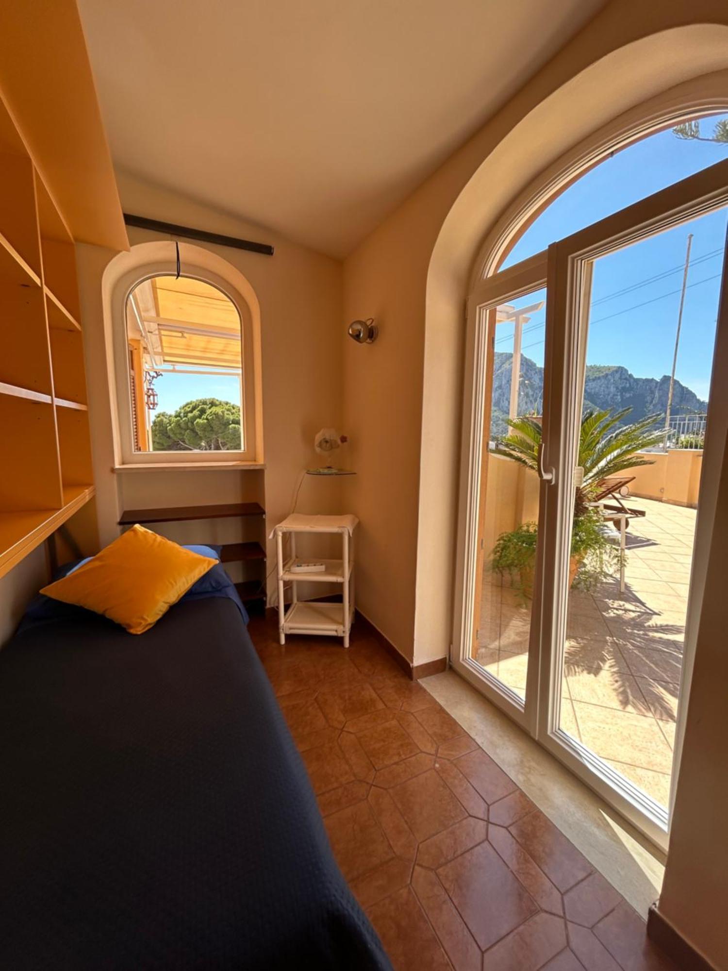 Private Villa Sea View Con Terrazza E Giardino Capri Eksteriør billede